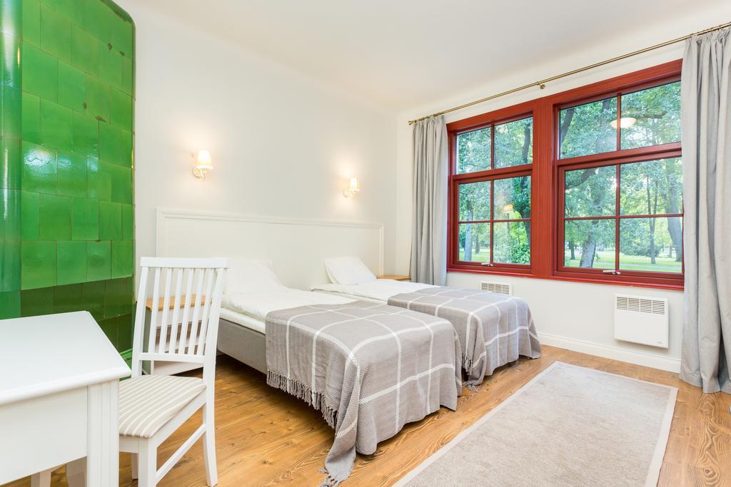 Vabaduse Apartments Parnu Luaran gambar