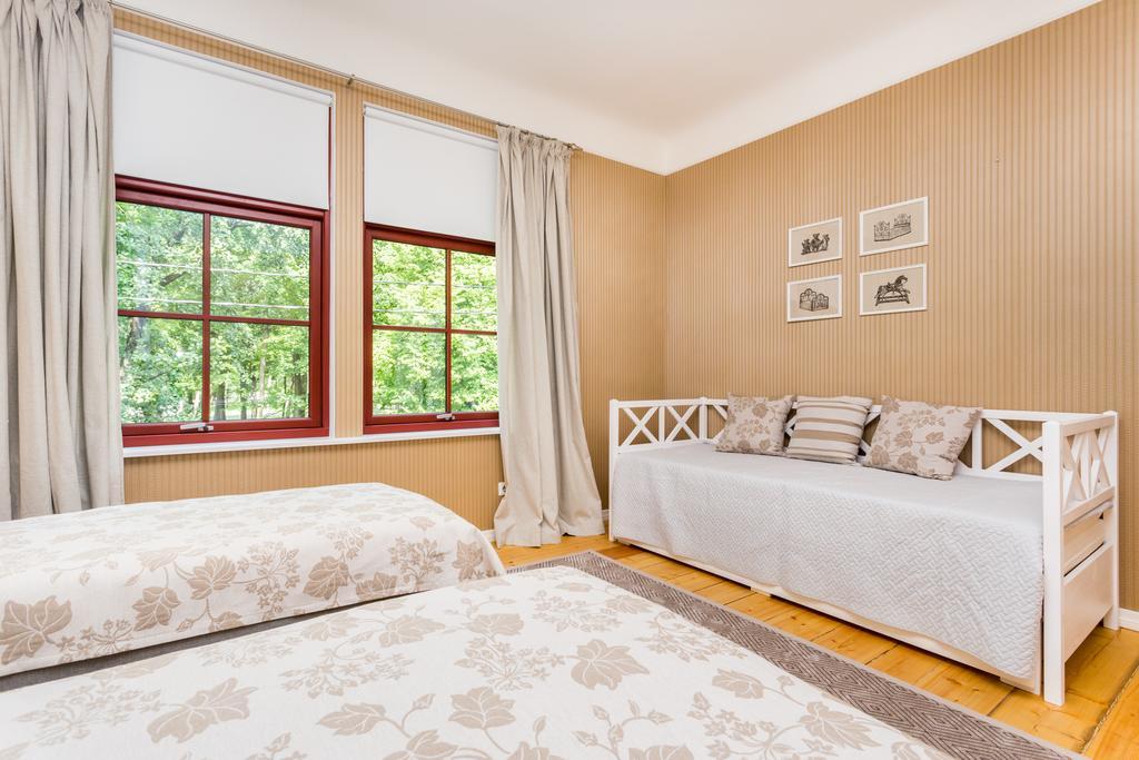 Vabaduse Apartments Parnu Luaran gambar