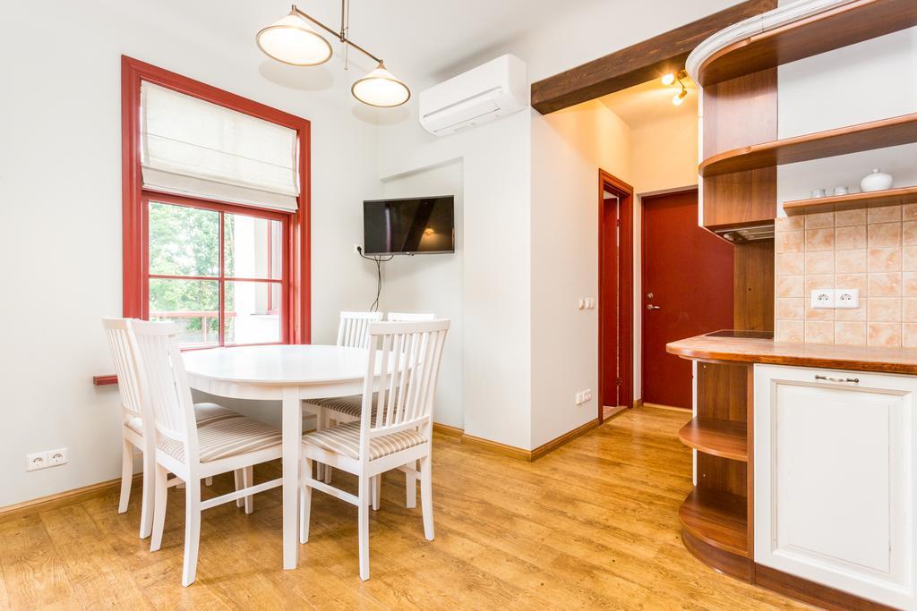 Vabaduse Apartments Parnu Luaran gambar