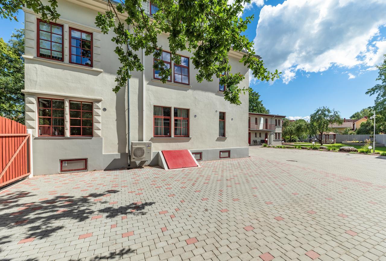 Vabaduse Apartments Parnu Luaran gambar